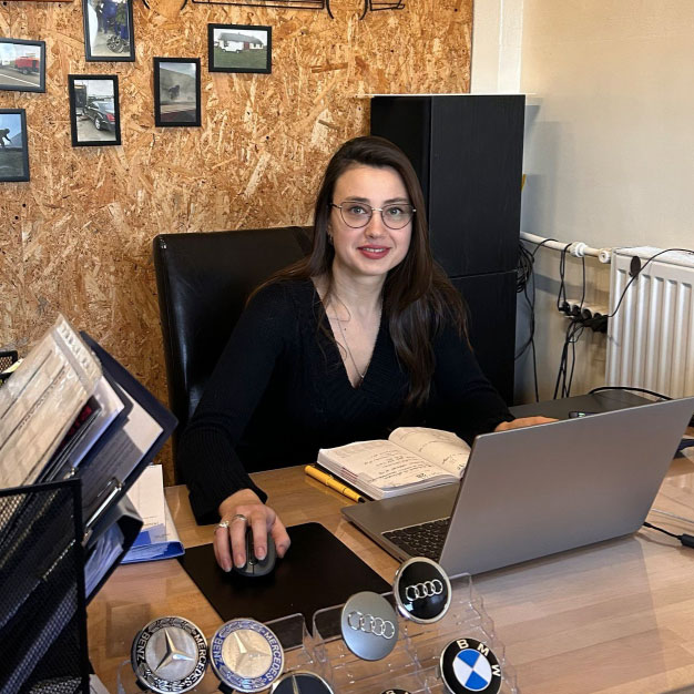 Nadia, administrator Felgilab