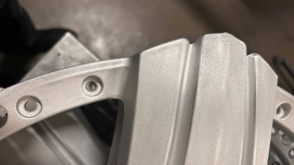 Renowacja felg R22 do Bentley Continental GT