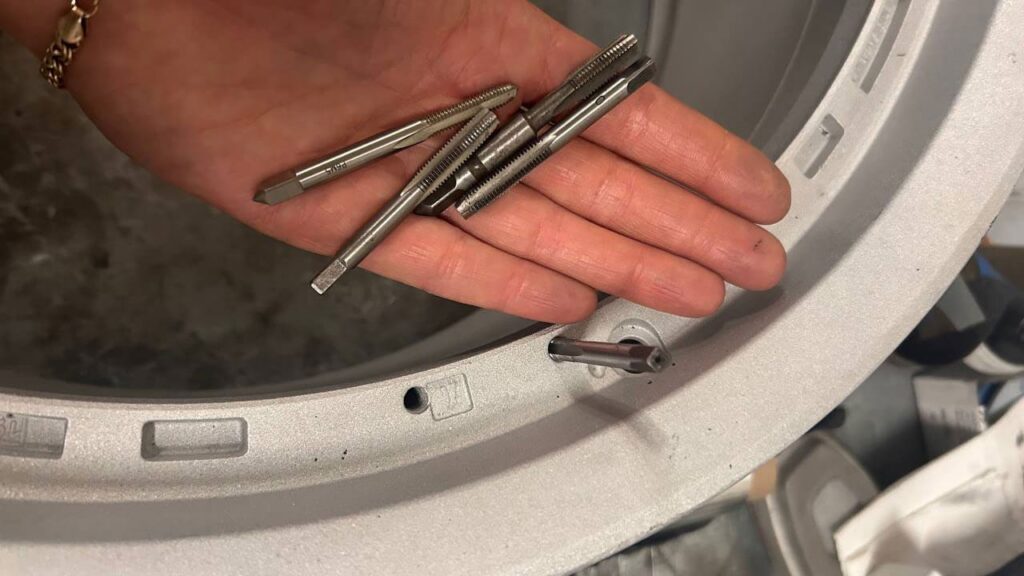 Renowacja felg R22 do Bentley Continental GT