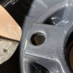 Jak powinna wyglądać płaszczyzna montażowa po renowacji felg?