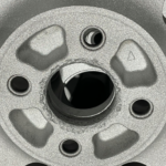 Jak powinna wyglądać płaszczyzna montażowa po renowacji felg?