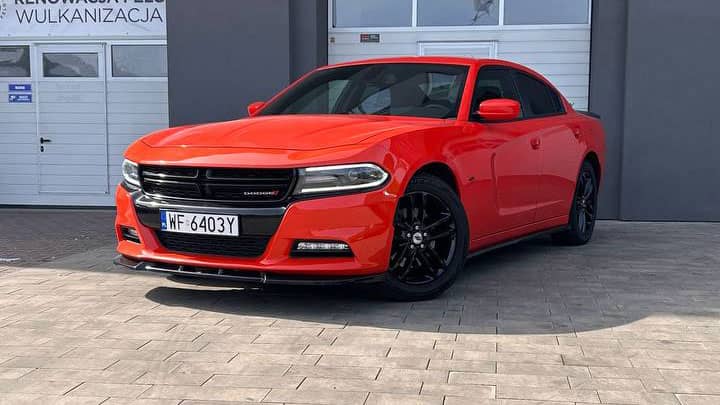 Jaki kolor felg do czerwonego auta