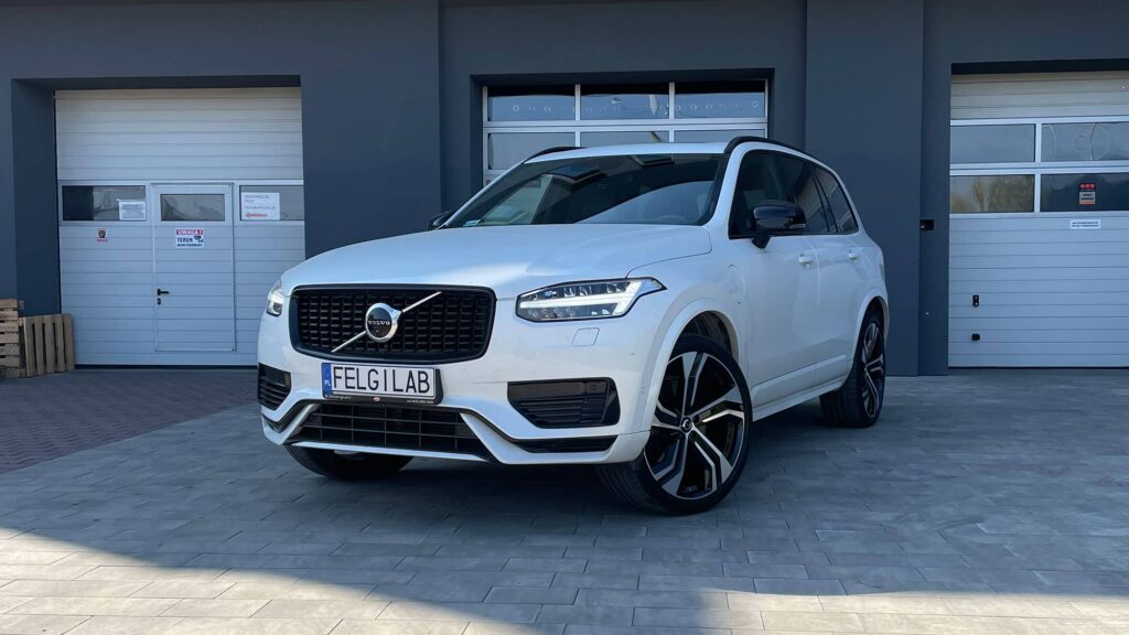 Jakie felgi do białego auta